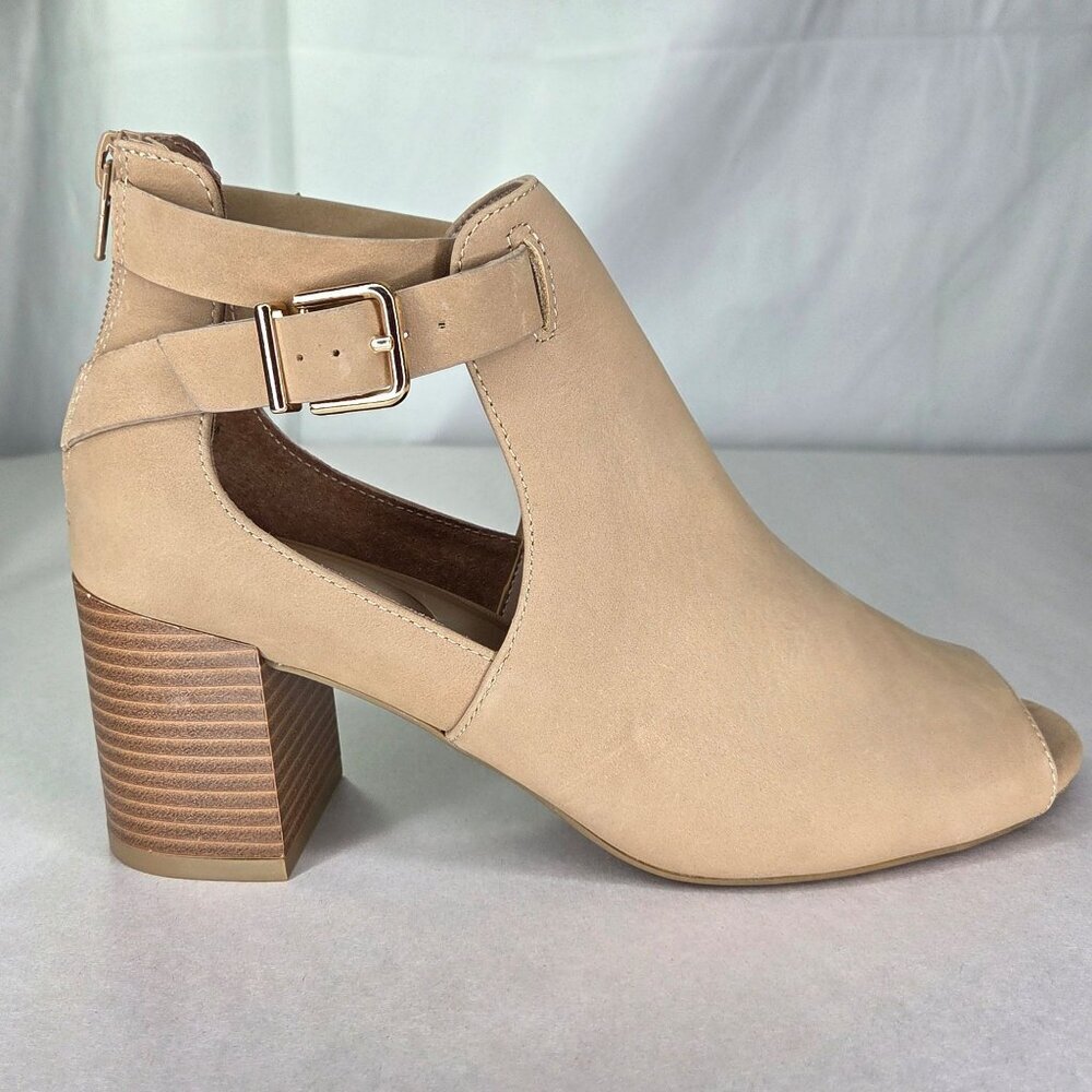 Giani Bernini Gaell Block Heel Peep Toe Shooties